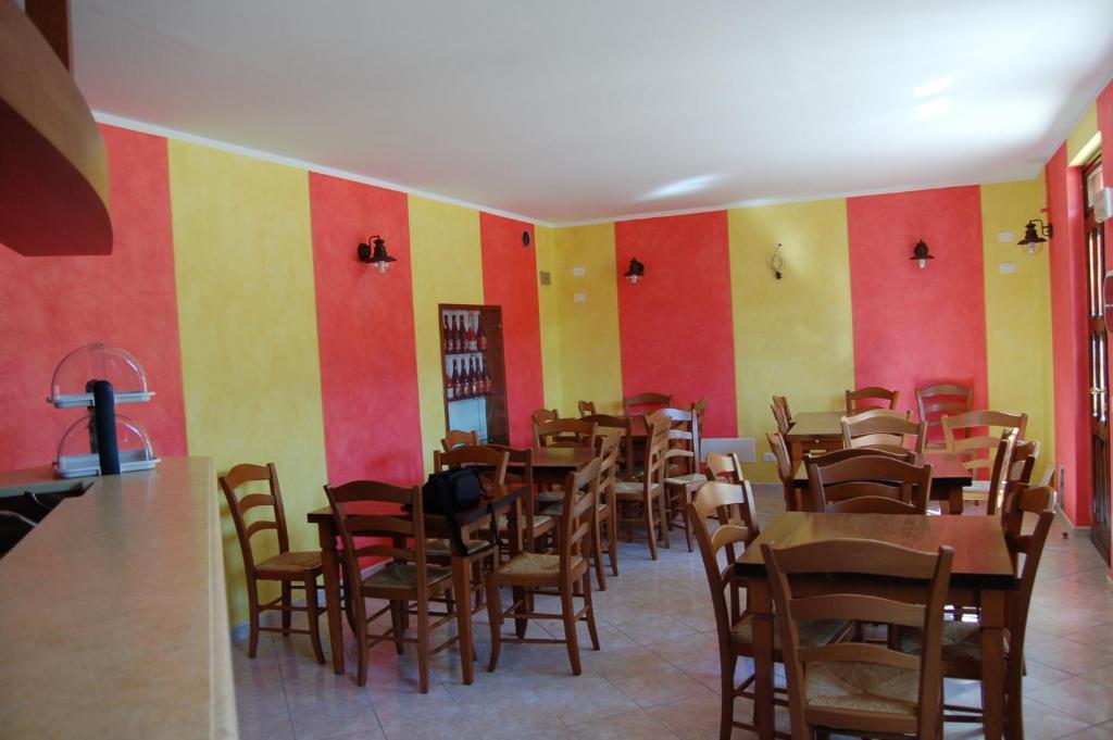 Agriturismo Rocca Dei Marchesi Sabbio Chiese Экстерьер фото